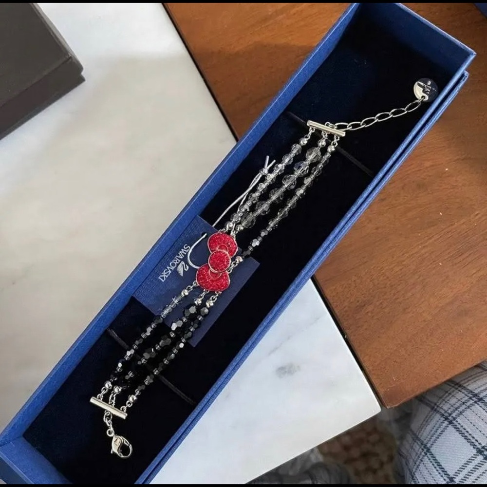 Swarovski hello kitty bracelet